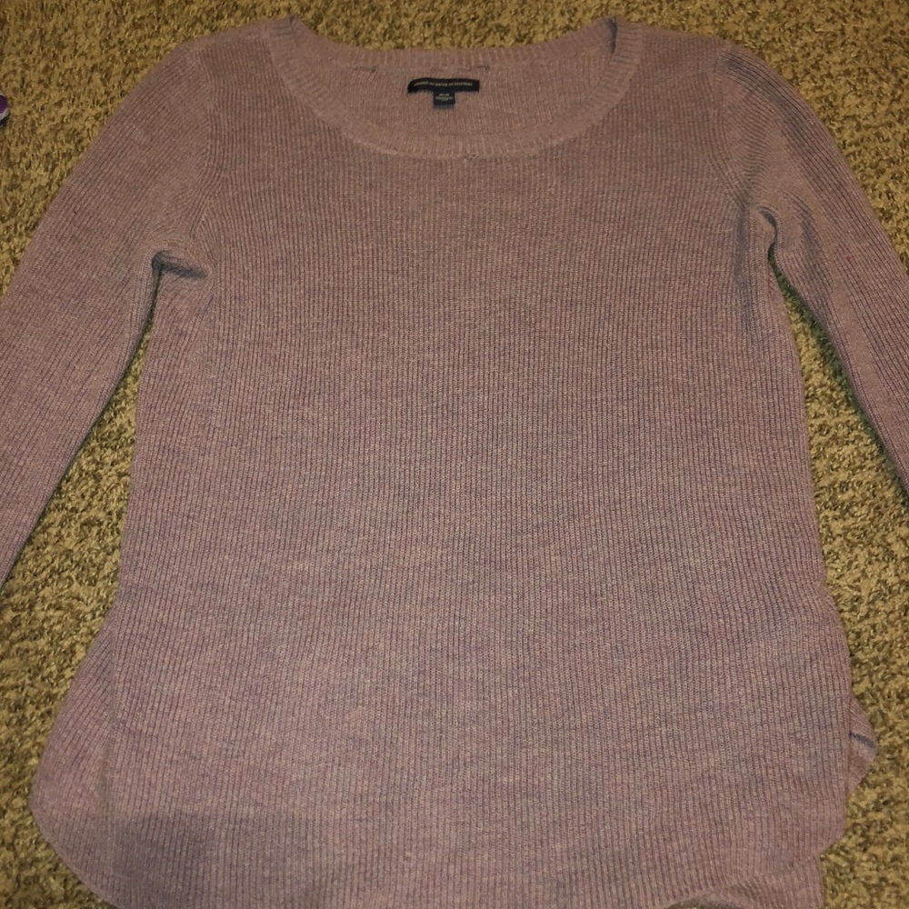 mauve american eagle sweater